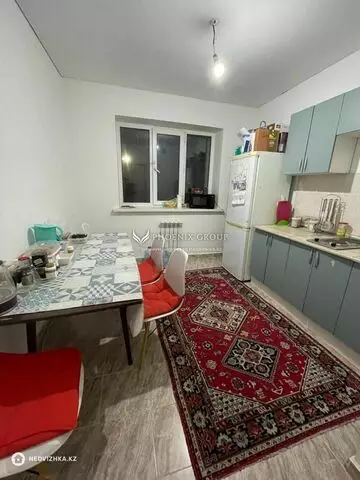 2-комнатная квартира, этаж 3 из 12, 55 м²