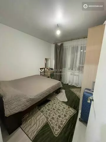 2-комнатная квартира, этаж 3 из 12, 55 м²