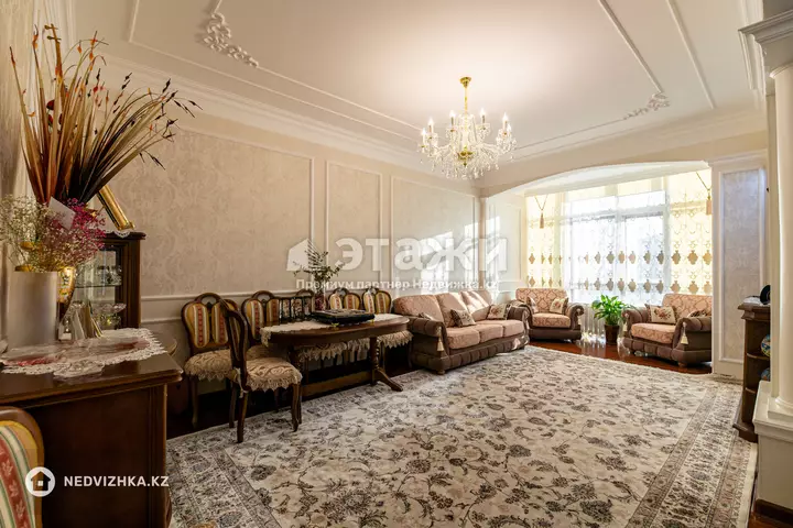 117.8 м², 3-комнатная квартира, этаж 2 из 7, 118 м², изображение - 1
