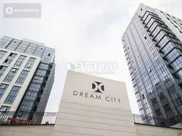 3-комнатная квартира, этаж 10 из 18, 100 м²