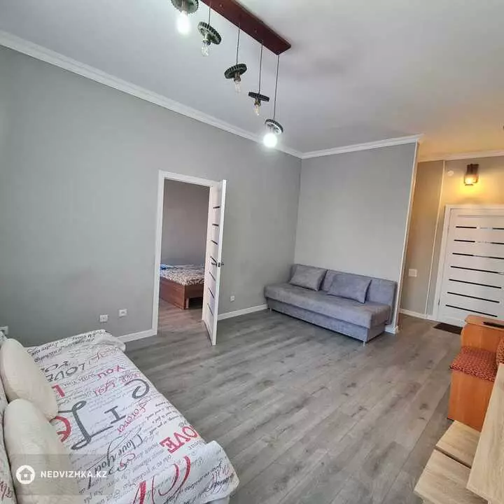 50 м², 2-комнатная квартира, этаж 69 из 10, 50 м², посуточно, изображение - 1