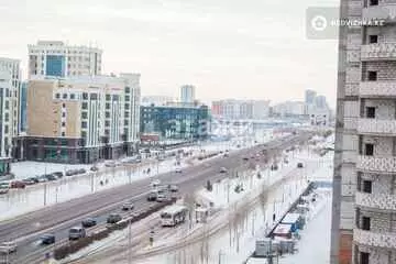 4-комнатная квартира, этаж 13 из 13, 81 м²