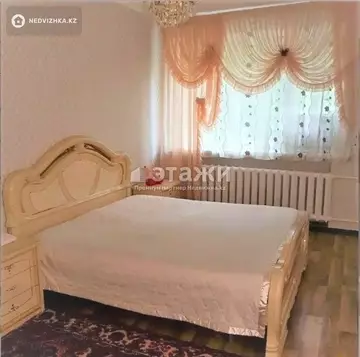 3-комнатная квартира, этаж 2 из 4, 72 м²