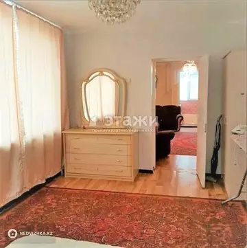 3-комнатная квартира, этаж 2 из 4, 72 м²