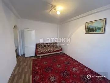 2-комнатная квартира, этаж 4 из 5, 46 м²