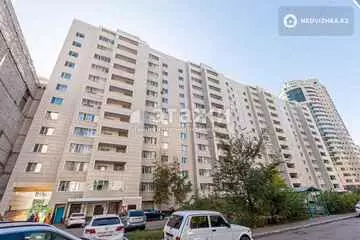 3-комнатная квартира, этаж 1 из 9, 105 м²