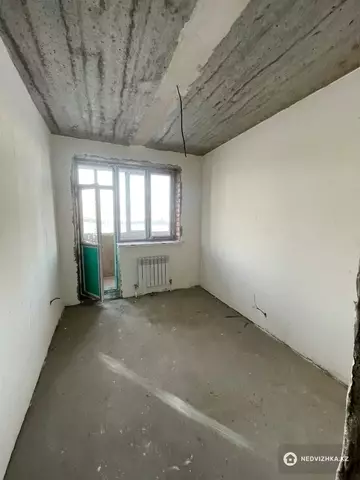 1-комнатная квартира, этаж 4 из 9, 38 м²