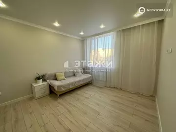 3-комнатная квартира, этаж 7 из 9, 74 м²