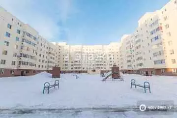 2-комнатная квартира, этаж 8 из 9, 61 м²
