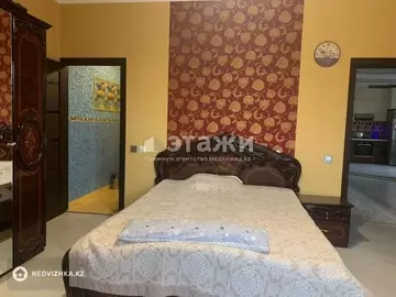 4-комнатная квартира, этаж 1 из 4, 135 м²