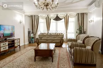 433 м², 8-комнатная квартира, этаж 3 из 4, 433 м², изображение - 15