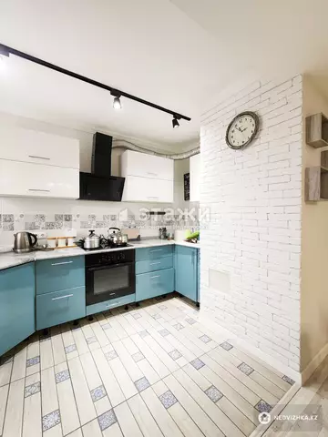 82 м², 3-комнатная квартира, этаж 8 из 10, 82 м², изображение - 0