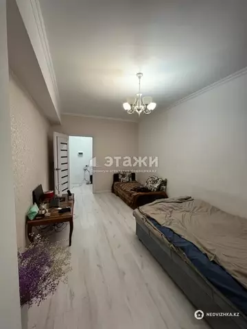 1-комнатная квартира, этаж 1 из 13, 43 м²