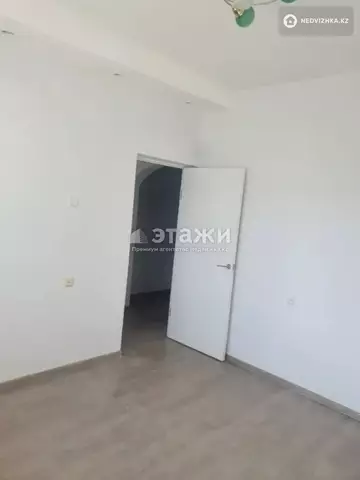 3-комнатная квартира, этаж 9 из 9, 72 м²