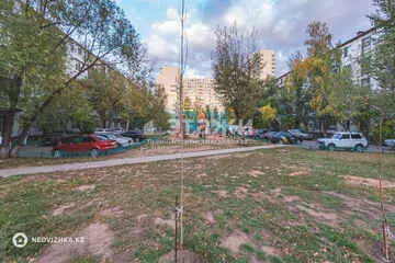 3-комнатная квартира, этаж 4 из 5, 62 м²