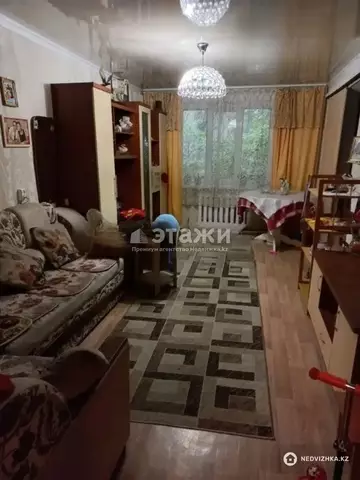 3-комнатная квартира, этаж 1 из 4, 58 м²