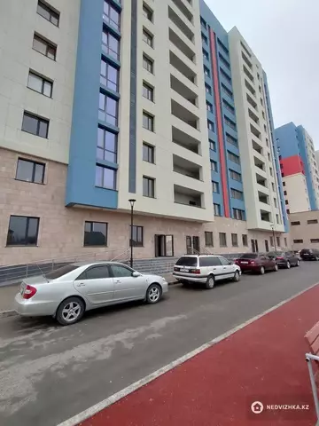 45 м², 1-комнатная квартира, этаж 9 из 12, 45 м², посуточно, изображение - 0