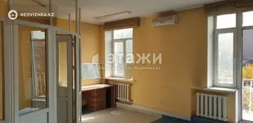 300 м², 11-комнатная квартира, этаж 3 из 3, 300 м², изображение - 0