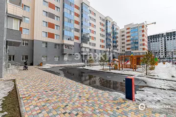 2-комнатная квартира, этаж 3 из 8, 57 м²