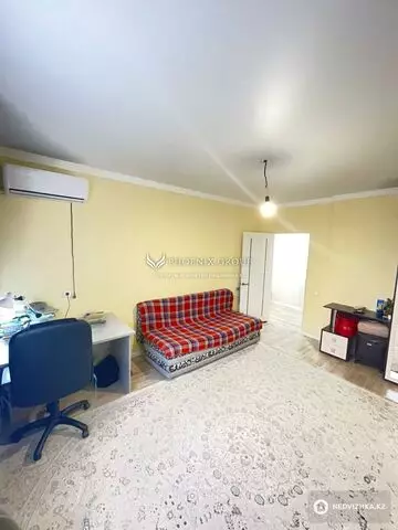 2-комнатная квартира, этаж 5 из 16, 55 м²