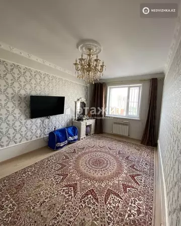 1-комнатная квартира, этаж 12 из 12, 44 м²