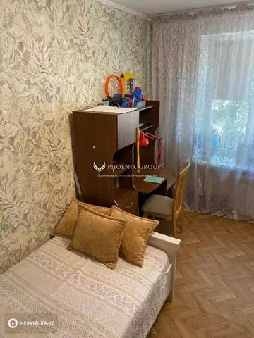 3-комнатная квартира, этаж 3 из 4, 75 м²