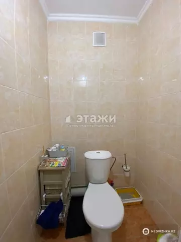 3-комнатная квартира, этаж 8 из 9, 74 м²