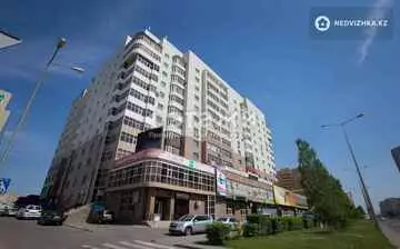 53.7 м², 1-комнатная квартира, этаж 10 из 12, 54 м², изображение - 2