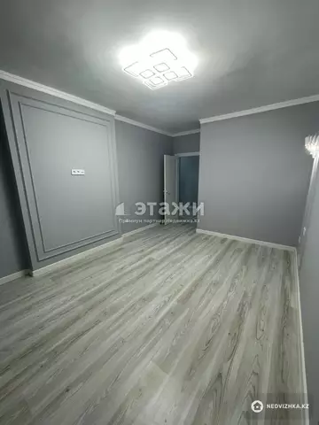 2-комнатная квартира, этаж 9 из 9, 66 м²