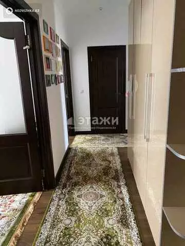 2-комнатная квартира, этаж 8 из 12, 78 м²