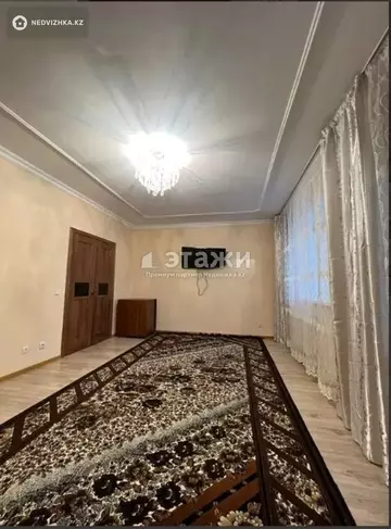 2-комнатная квартира, этаж 3 из 5, 63 м²