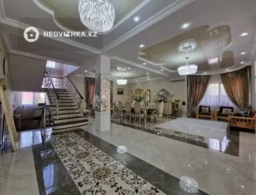 6-комнатный дом, 7 соток, 477 м²