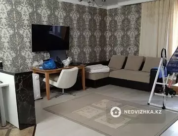 2-комнатная квартира, этаж 5 из 9, 55 м², на длительный срок