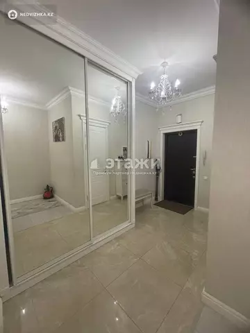 3-комнатная квартира, этаж 2 из 8, 130 м²