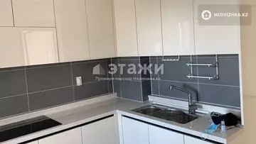 2-комнатная квартира, этаж 10 из 21, 50 м²