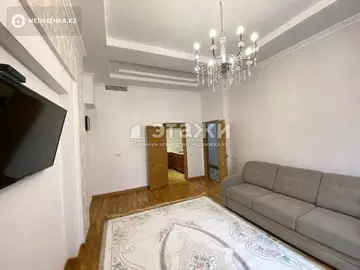 90 м², 2-комнатная квартира, этаж 1 из 4, 90 м², на длительный срок, изображение - 1