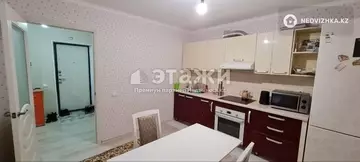 1-комнатная квартира, этаж 3 из 5, 42 м²