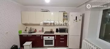1-комнатная квартира, этаж 3 из 5, 42 м²
