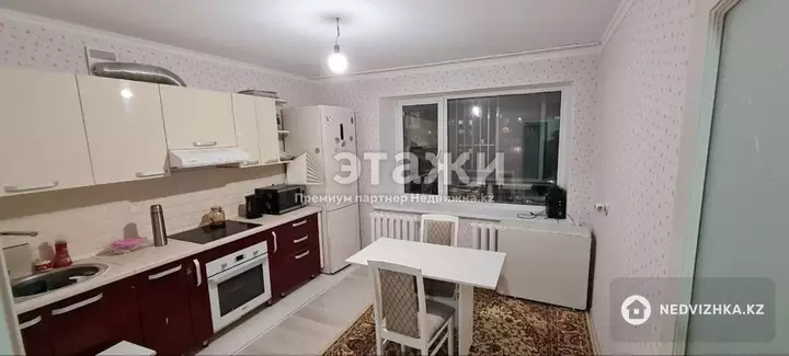 42.3 м², 1-комнатная квартира, этаж 3 из 5, 42 м², изображение - 1