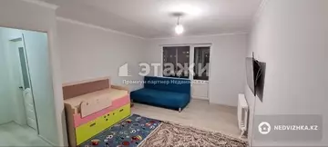 1-комнатная квартира, этаж 3 из 5, 42 м²