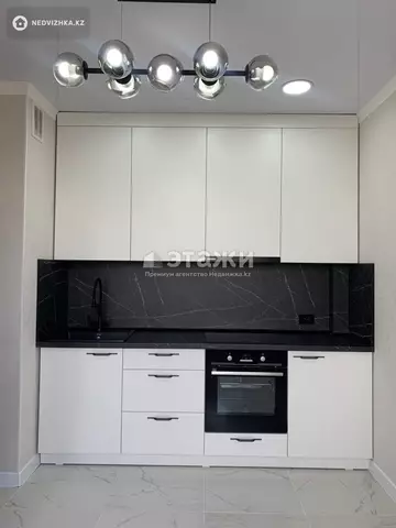 2-комнатная квартира, этаж 7 из 11, 72 м², на длительный срок