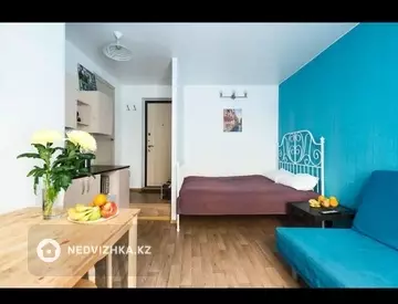 1-комнатная квартира, этаж 5 из 10, 42 м², посуточно