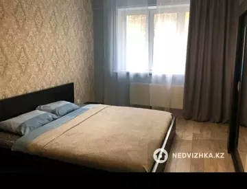 1-комнатная квартира, этаж 2 из 9, 41 м², посуточно