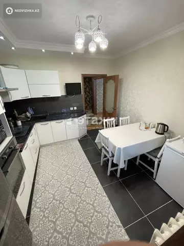 3-комнатная квартира, этаж 5 из 9, 84 м²