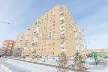 1-комнатная квартира, этаж 10 из 11, 38 м²