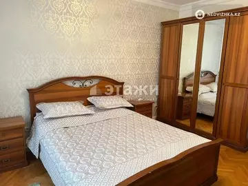 90 м², 3-комнатная квартира, этаж 3 из 5, 90 м², на длительный срок, изображение - 2