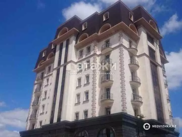 70 м², 3-комнатная квартира, этаж 10 из 10, 70 м², изображение - 1