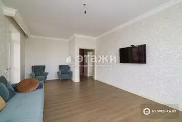 4-комнатная квартира, этаж 10 из 12, 115 м²