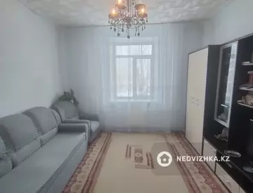 3-комнатная квартира, этаж 3 из 3, 72 м²