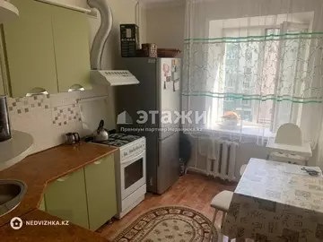 3-комнатная квартира, этаж 5 из 6, 60 м²